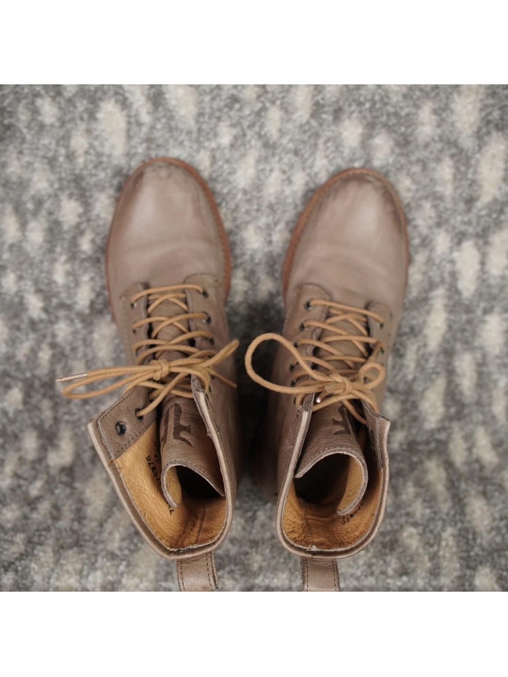 Frye Veronica Flex Combat Boots Womens Size 7.5 B Gray Beige Leather Mexico Made - Picture 9 of 15
